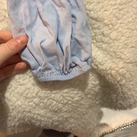 Barely worn blue off the shoulder top - Picture 4 of 5